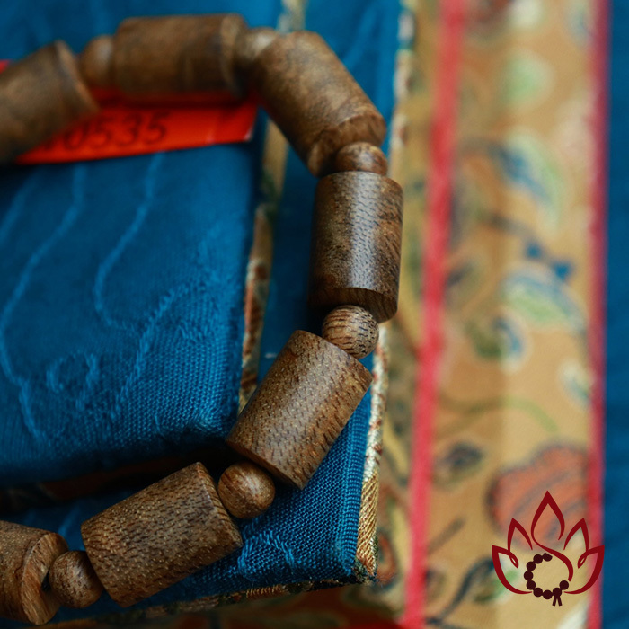 Vòng Trầm Hương Trụ Trúc | 8 Ly | Trầm Tốc Kiến Tự Nhiên Lâu Năm